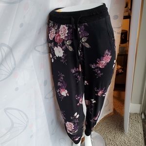 Floral DBP Joggers Sz. SMALL